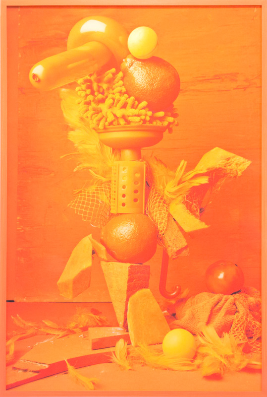 Lorenzo-Vitturi,-Orange-from-the-series-Droste-Effect,-Debris-and-Other-Problems,-2013-2015,-installation-view-©-Lorenzo-Vitturi,-courtesy-of-Viasaterna
